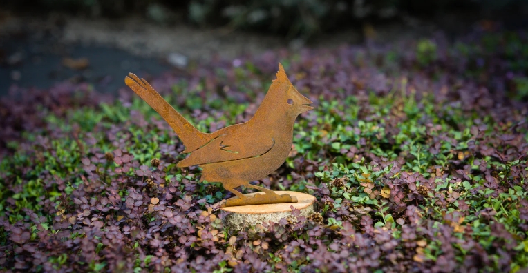 garden art bird