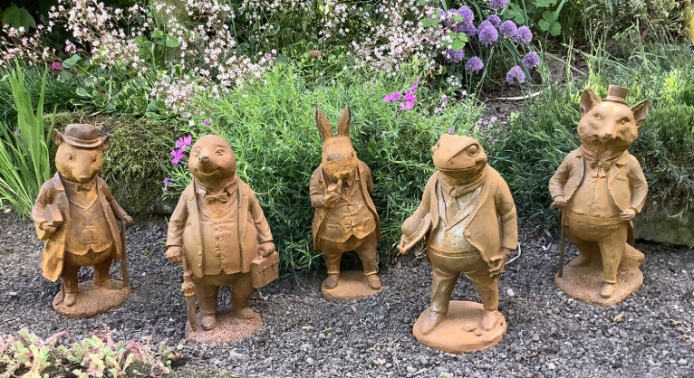 cast iron garden ornaments