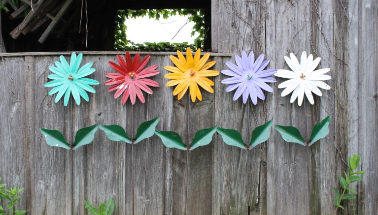 outdoor metal decor