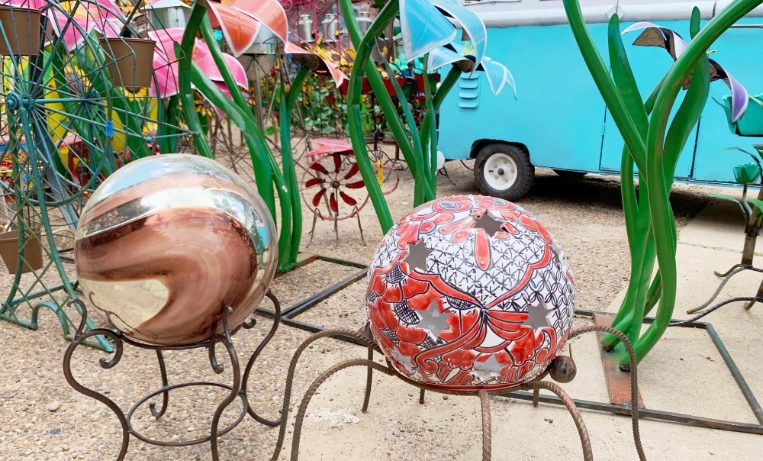 metal yard art wholesale