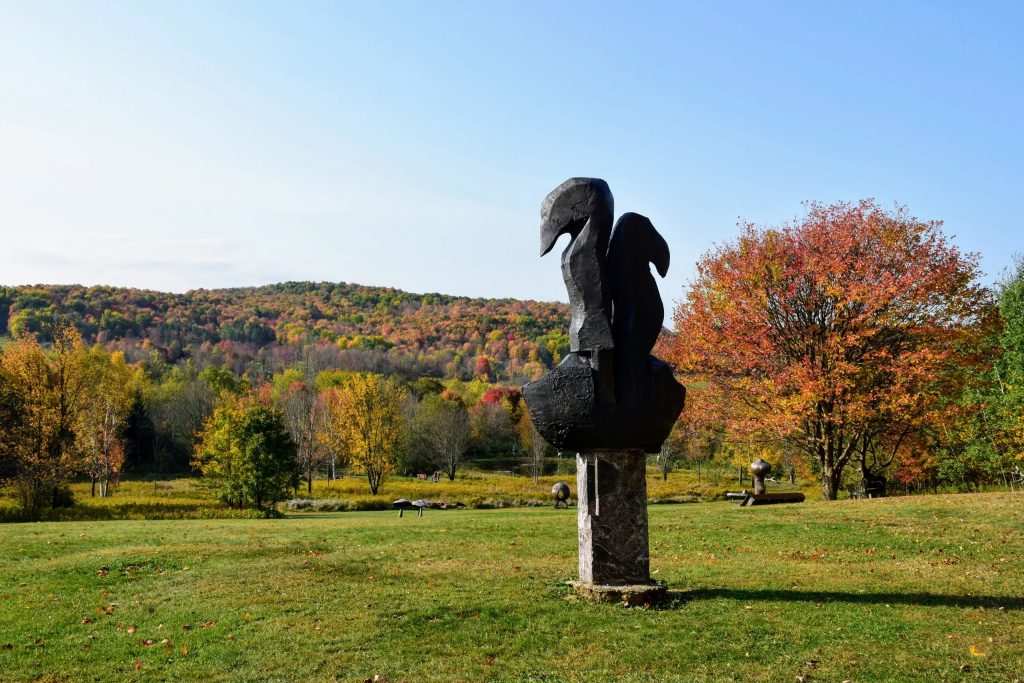 unique outdoor sculptures