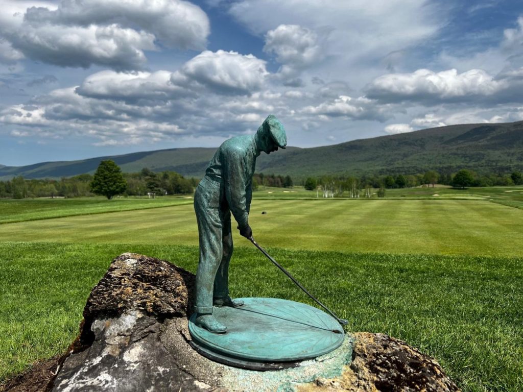 outdoor garden golf statues