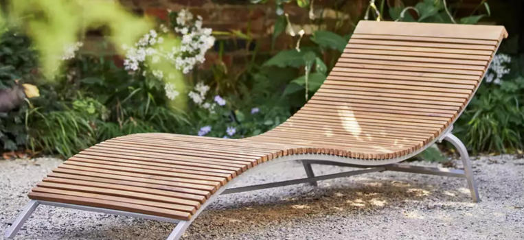 garden loungers
