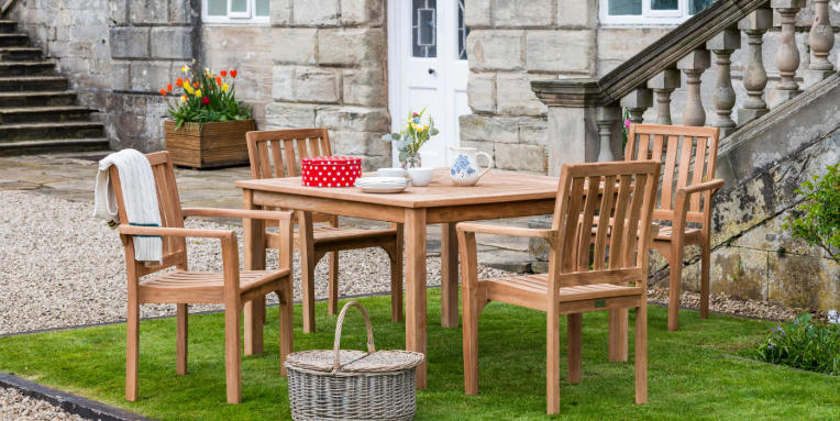 outdoor dining sets for 4