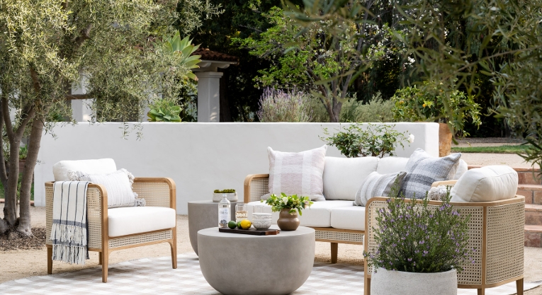 small balcony furniture