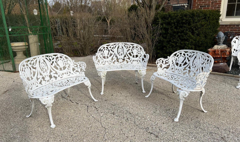 wrought iron outdoor furniture