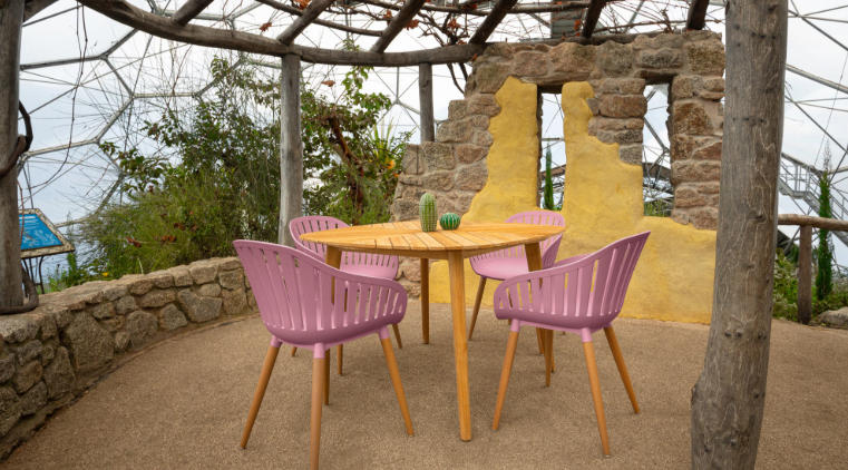 lifestyle garden furniture