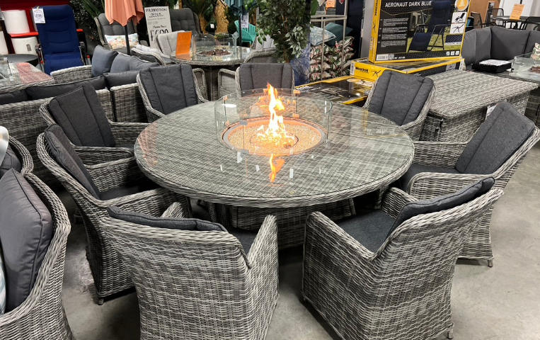 8 seater outdoor dining set