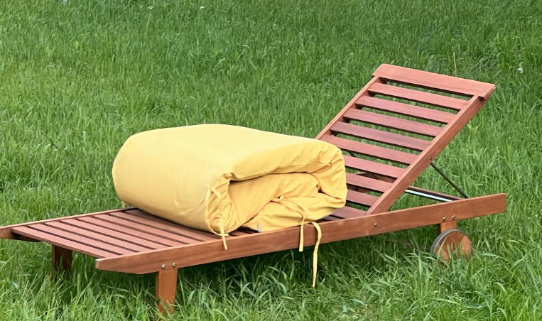 sun lounger chair