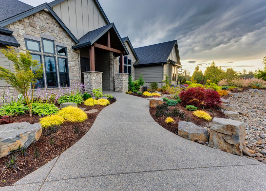 Small Bee Friendly Garden Ideas