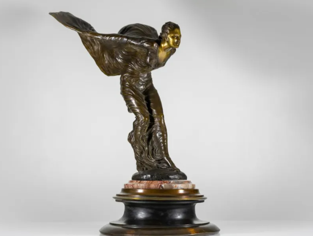 Spirit of Ecstasy Statue0