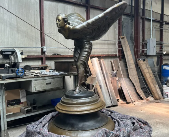Spirit of Ecstasy Statue2